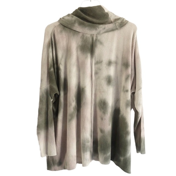 Status By Chenault Ribbed Tie Dye Cowl Neck Top Medium - Picture 3 of 9